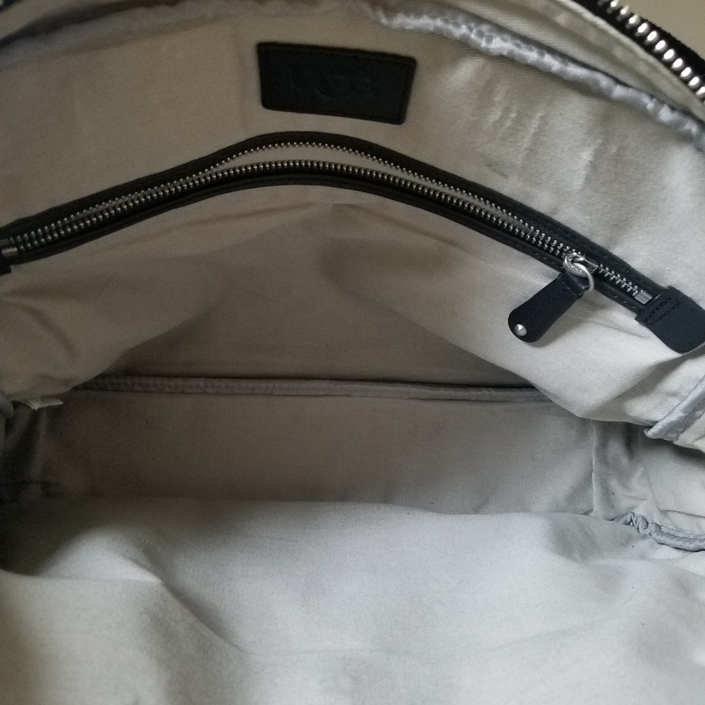 UGG Leather Slim Branford Satchel Laptop Work Bag - Picture 5 of 15